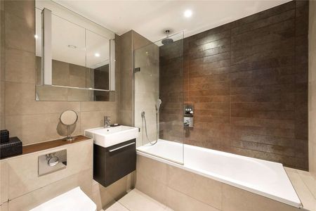 A fantastic one bedroom apartment situated on the second floor of an award-winning contemporary development in Ladbroke Grove - Photo 2