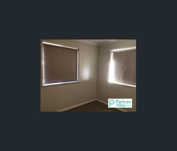 Two-Bedroom Unit in South - Photo 5