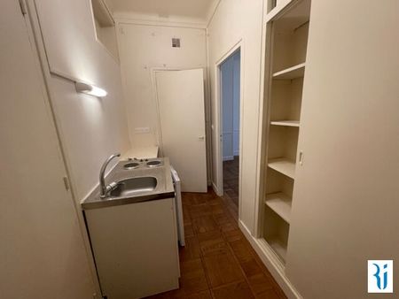 Location Appartement 1 pièce 21m² - Photo 4