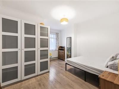 Wulfstan Street, W12 - Photo 1