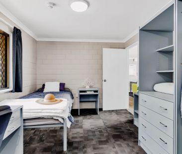 4 Bedroom Apartment south En-Suite - Photo 1