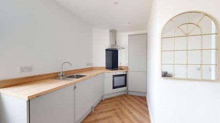 1 bedroom flat to rent - Photo 4