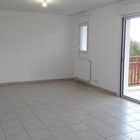 Location Appartement 2 pièces 45m² ST JEAN DE LUZ 64500 - Photo 1