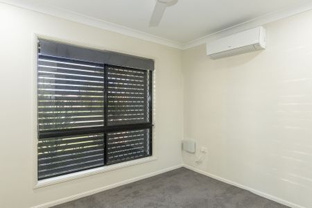 6 St Pauls Court, Mount Louisa - Photo 3