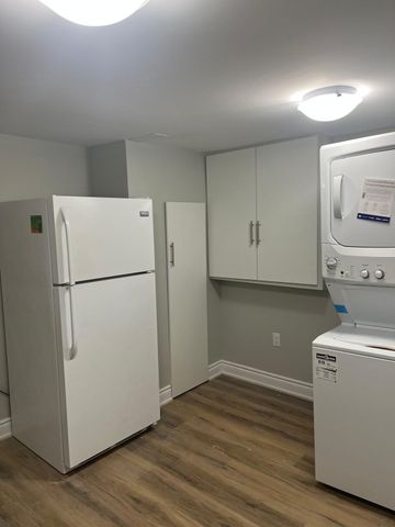 For Lease - 102 Massey Avenue, Kitchener, Ontario - Photo 4