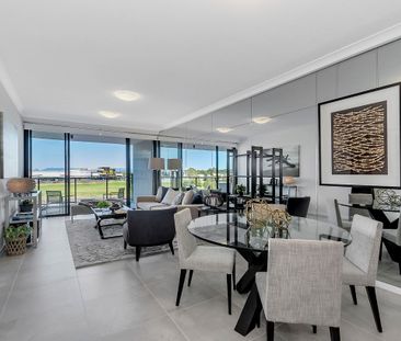 Sensational Hope Island Unit With Water Views - Photo 1