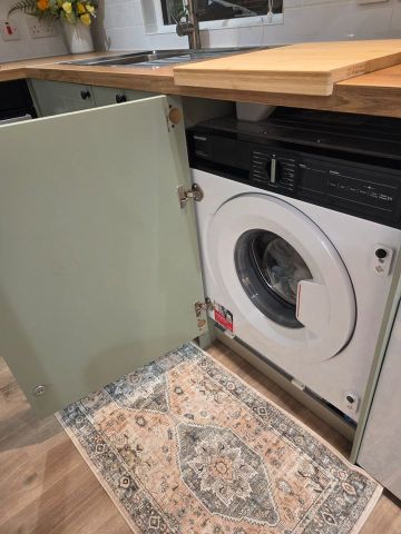 Studio Flat, Pennine Drive, NW2 - Photo 3