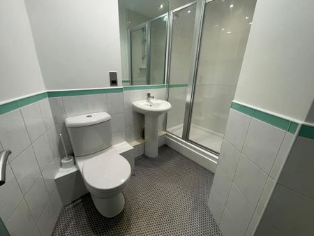 2 bedroom flat to rent - Photo 5