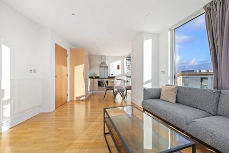 1 Bed Flat, Denison House, E14 - Photo 3