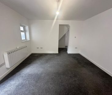 NottinghamRoad, Eastwood, NOTTINGHAM - Photo 1
