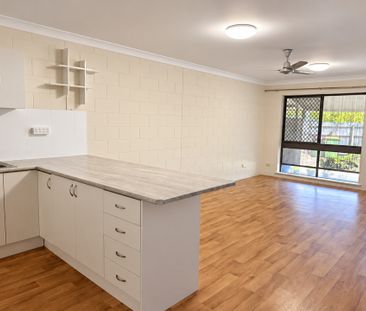 2/56 Bayswater Terrace, Hyde Park - Photo 3