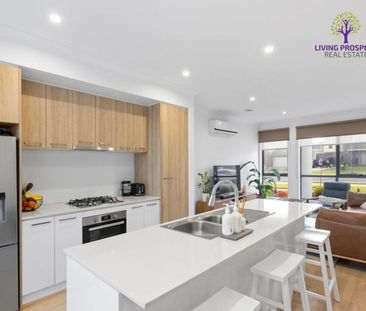 PRIME LOCATION - TOWNHOUSE - Photo 3