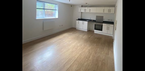 1 Bed Flat, Westleigh Road, LE3 - Photo 2