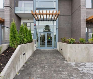 Modern 2 Bed Condo In Surrey | 761 Sq Ft | Water & Parking Included - Photo 6