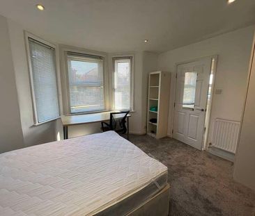 Harefield Road, SO17 - Photo 6