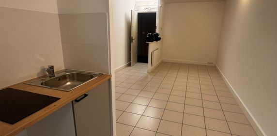 Location Appartement 1 pièce 24m² MONTPELLIER 34070 - Photo 2
