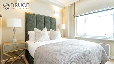 3 bedroom flat to rent - Photo 4