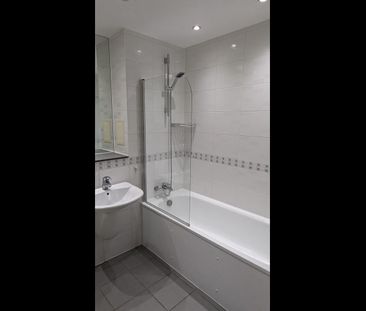 1 Bed Flat, George Hudson Tower, E15 - Photo 4