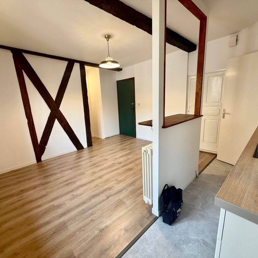 Location Appartement 3 pièces 40m² - Photo 1