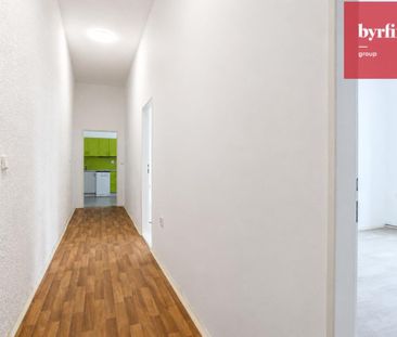 Pronájem bytu 2+1 62 m2 - Fotografie 2