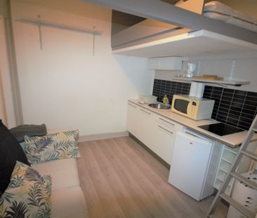 STUDIO MEUBLÉ de 16m², Boulevard de la Liberté – République Beaux A... - Photo 2