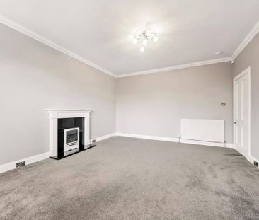 4 bedroom detached house to rent - Photo 1