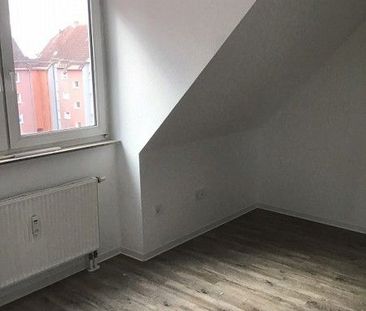 Top renovierte 3-Zimmer-Wohnung frei! **Einziehen und Wohlfühlen** - Photo 1