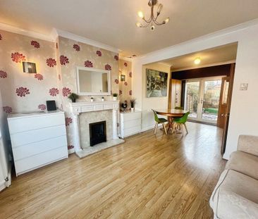 5 bedroom semi-detached house to rent - Photo 1