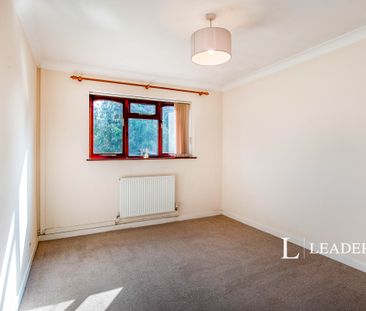 3 bedroom bungalow to rent Old Road, Whittington, WR5 - Photo 4