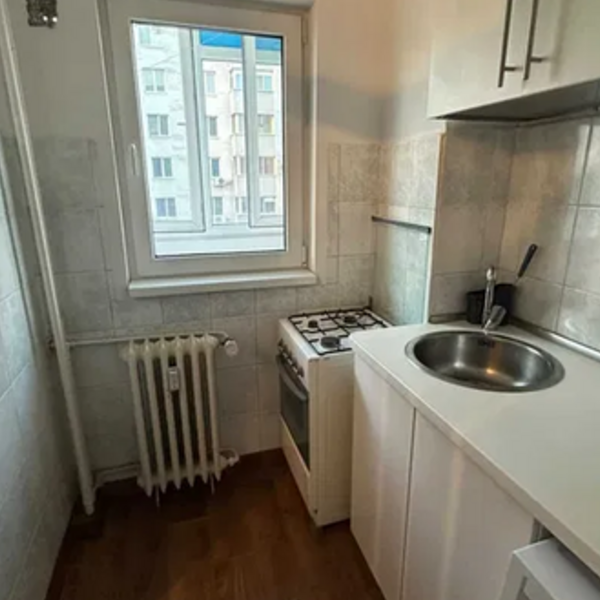 Dristor, garsoniera langa metrou Dristor, - Fotografie 1