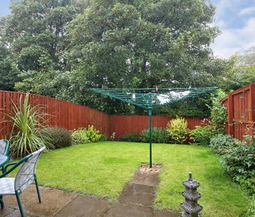 5 bedroom terraced house to rent - Photo 4