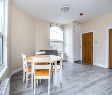 1 Bed Flat, Chatsworth Road, E5 - Photo 3