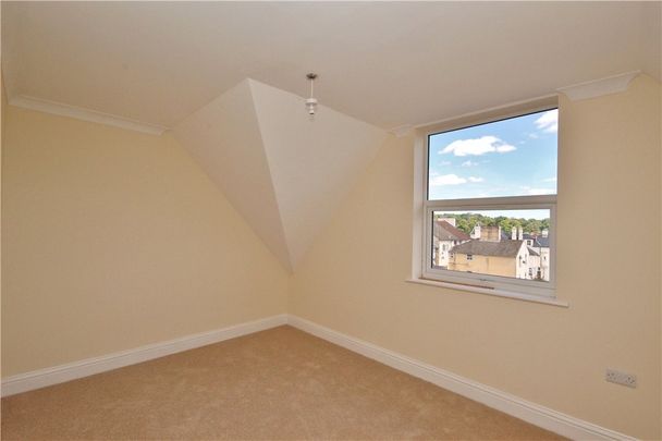 Arthur Street, Aldershot, Hampshire, GU11 1HL - Photo 1