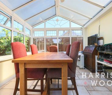 4 bedroom detached house to rent - Photo 5