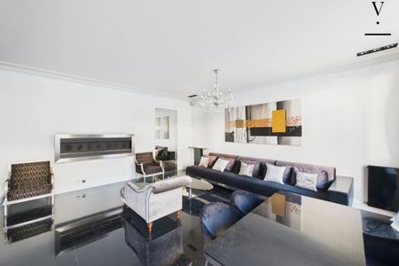 Rue Du Faubourg Saint-Honoré - Photo 2