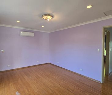 GREAT LOCATION SPACIOUS FAMILY HOME - Photo 5