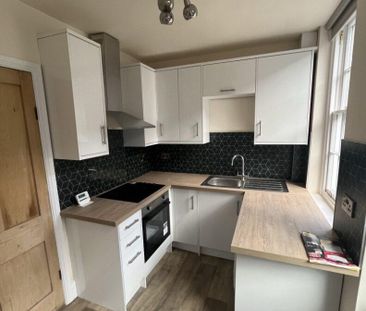 1 bedroom terraced house to rent - Photo 2