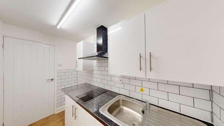 Longcauseway, Farnworth, BL4 - Photo 3
