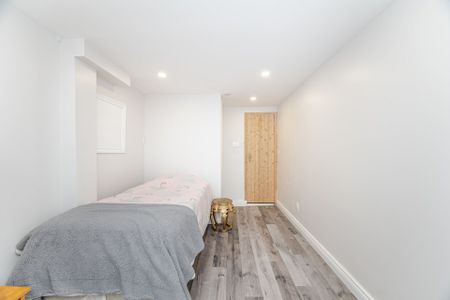 For Lease - 2673 Kingsberry Crescent Unit# 2, Mississauga, Ontario - Photo 5