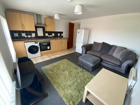 2 bedroom apartment to rent - Photo 2