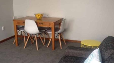 Fully furnished apartment near hospital - Photo 3