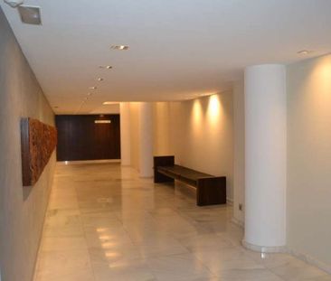 2 room luxury Apartment for rent in Valencia - Photo 2
