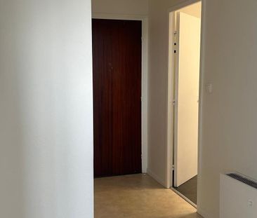 Location Appartement 4 pièces 73m² VICHY 03200 - Photo 5