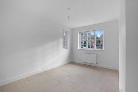 2 bedroom maisonette to rent - Photo 2