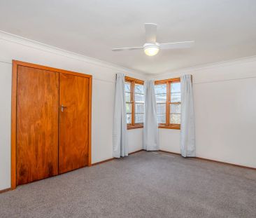 Quiet Three Bedroom Cottage - Photo 4