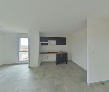 Location Appartement 3 pièces 62m² BRUGUIERES 31150 - Photo 3