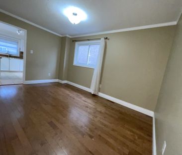 For Lease - 3216 Dovetail Mews Unit# MAIN & 2nd FLOOR, Mississauga,... - Photo 4