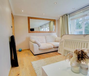 2 bedroom maisonette to rent - Photo 4