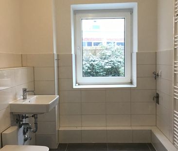 Zastrowstr. 12, 24114 Kiel OT Südfriedhof - Photo 2