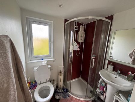 6 bedroom house to rent - Photo 4